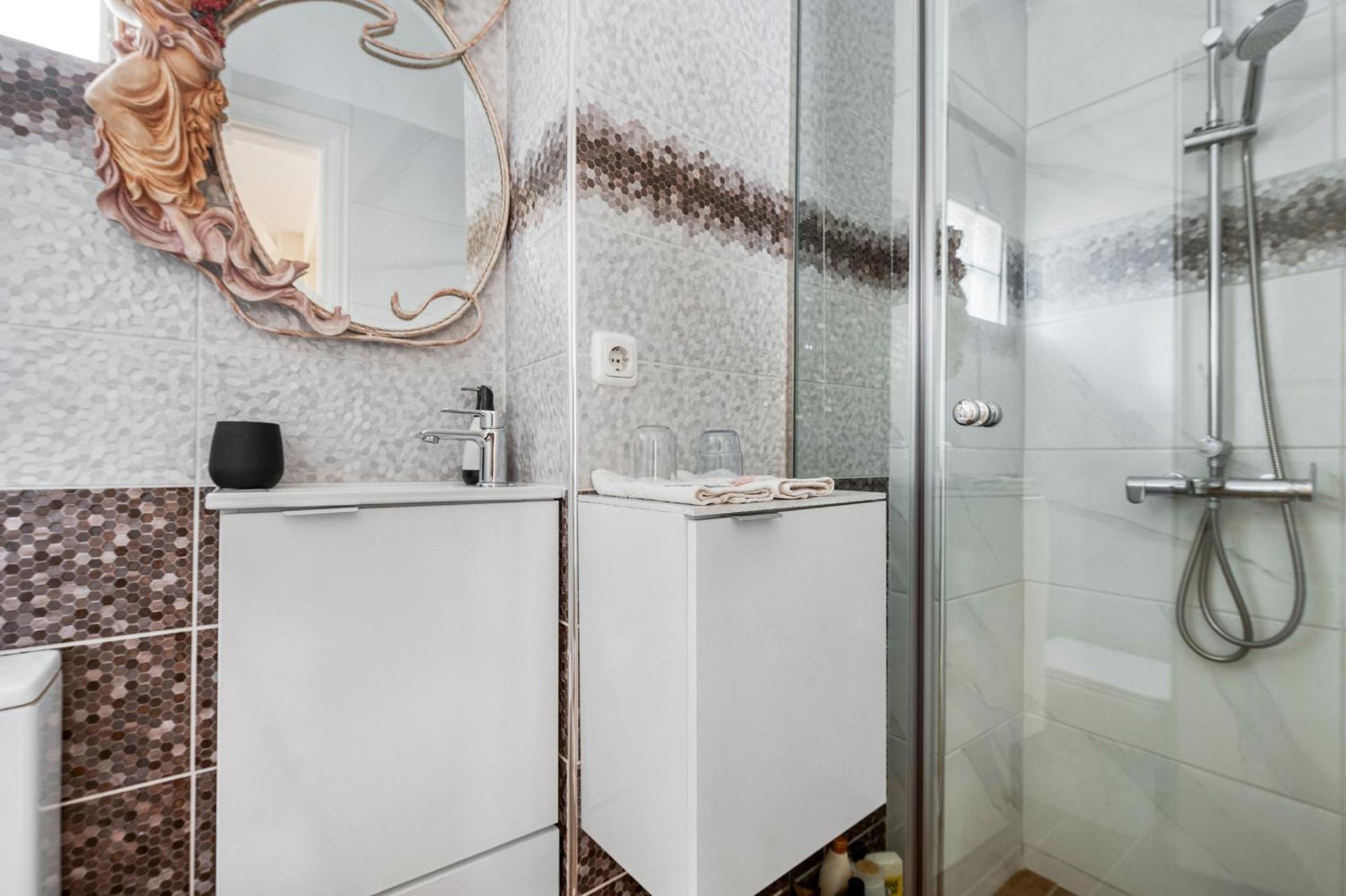 Artistic Villa Luxury Aten Exteriör bild